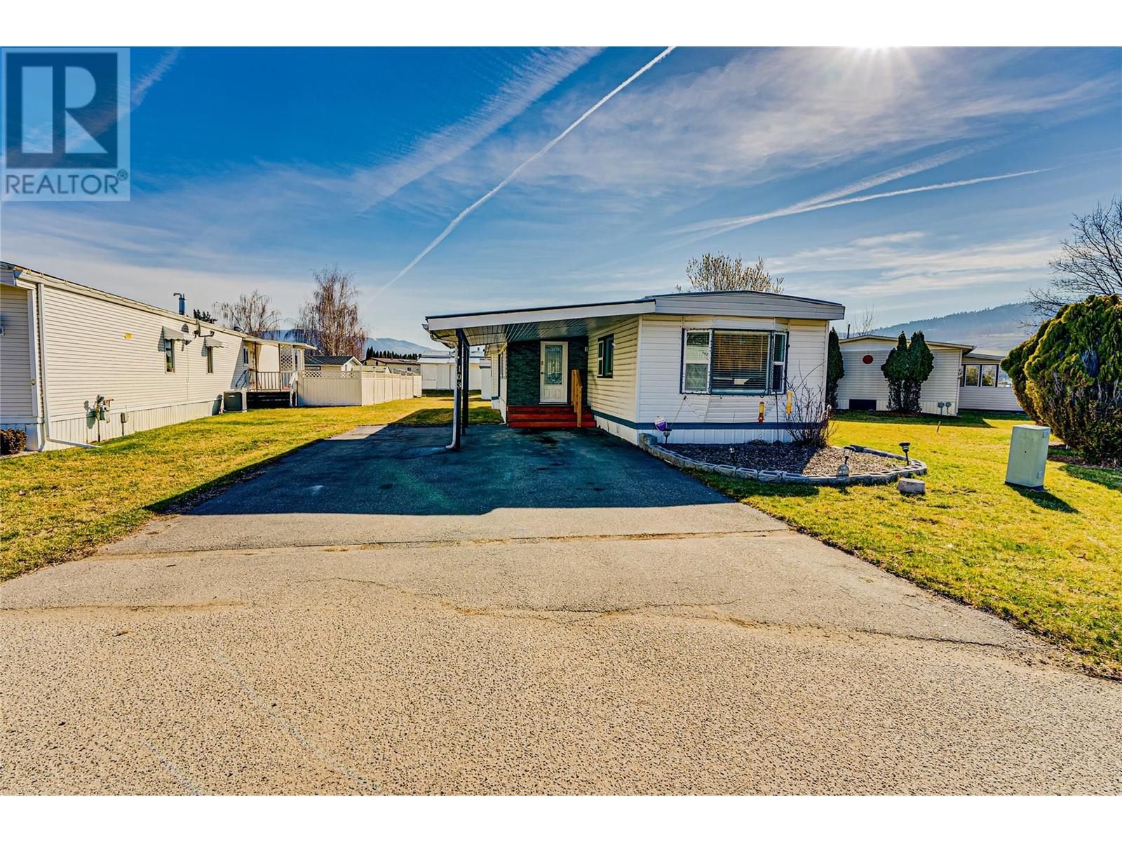  Open House on Sunday, April 14, 2024 11:00 AM - 12:30 PM